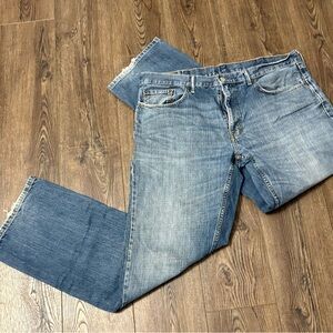 Levi's Men’s Light Blue 559 Straight Jeans Size 38/34